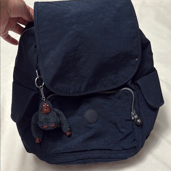 Kipling blue Backpack with lunchbox and 1 pencil/crayons organizer - Picture 4 of 17